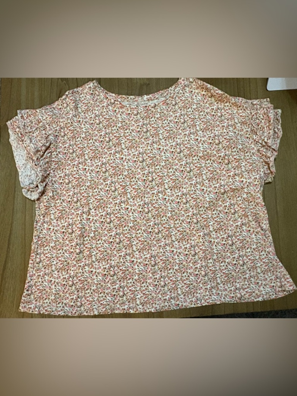 LANE BRYANT 22/24 ✨ Floral Ruffle Sleeve Top in Pink and Cream EUC